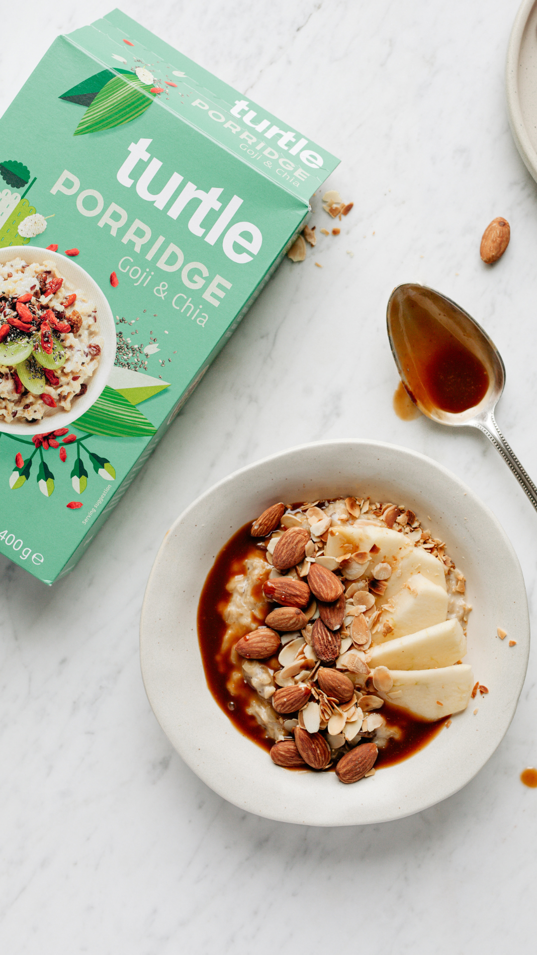 Porridge Goji and Chia with Fresh Apple, Roasted Almond, and Salted Caramel